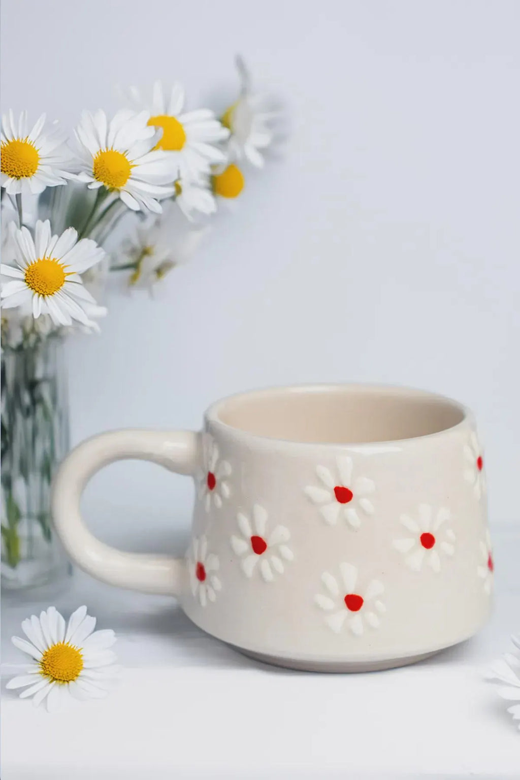 Unique Handmade White Daisy Mug Set for Floral Kitchen Decor