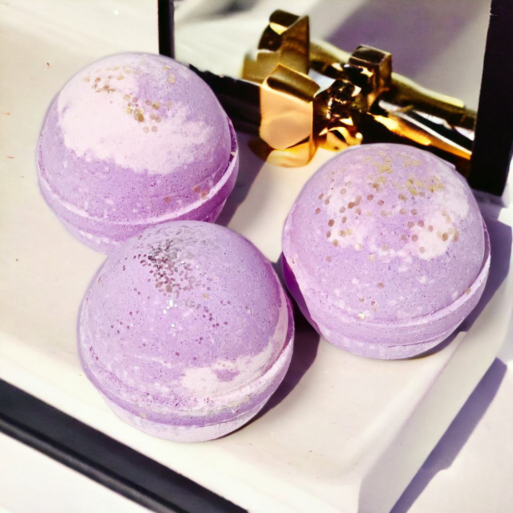 Luxury and Sweet Almond Large Bath Bomb - 8oz