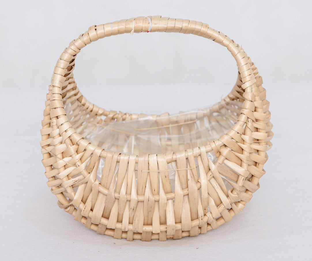 Half Moon Wicker Basket with Handle: Farmhouse Home Decor