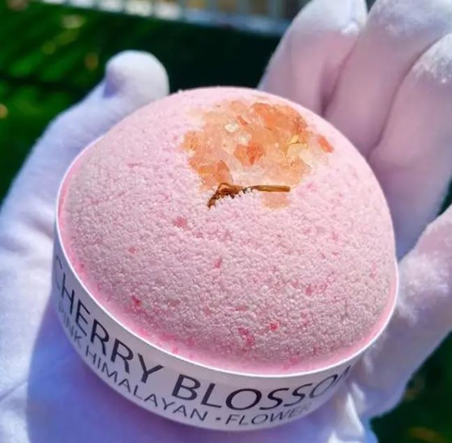 Cherry Blossom and Himalayan Salt Large Bath Bomb - 8oz